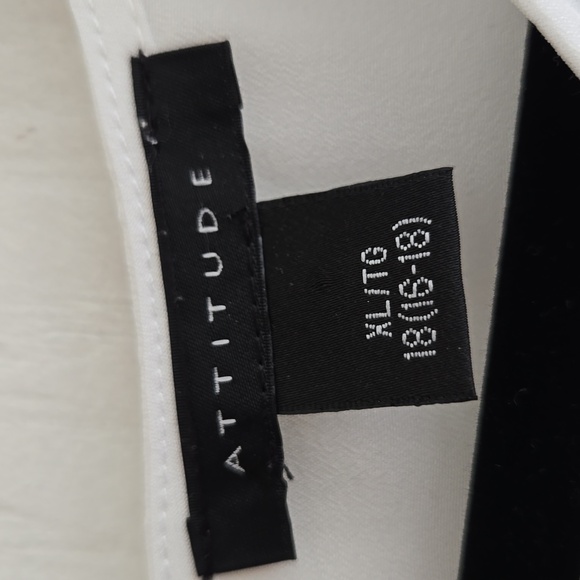 Attitude | Black White Sleeveless Blouse - Picture 5 of 7